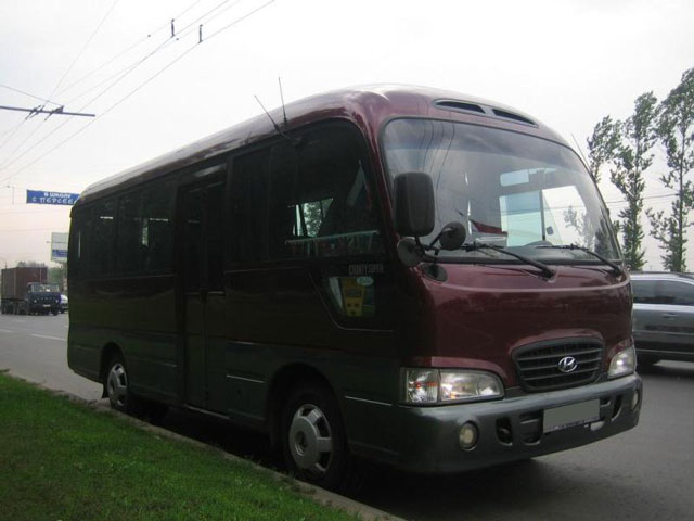 Hyundai County Deluxe