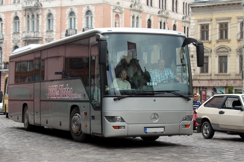 Mercedes-Benz О560